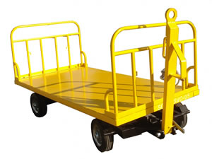 Carreta aberta para movimentação das bagagens dos passageiros